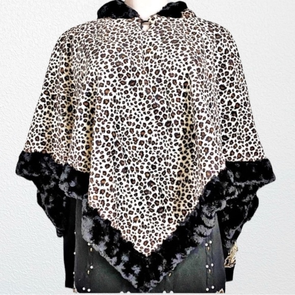 Reversible Faux Fur Hooded Cape/Poncho mink/Leopard/Animal Print OS - Picture 2 of 10